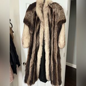 Vintage Luxurious Fur Coat